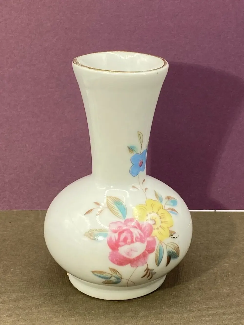 Vintage Flower Bud Vase Porcelain Hand Painted Floral Gold 3.5
